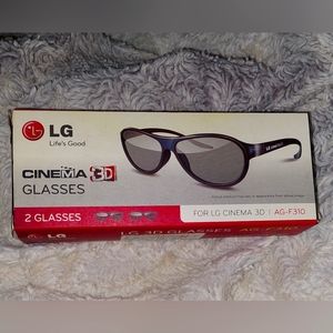 LG 3D cinema glasses 2 pair nwot smoke free home